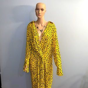 Sexy yellow and black fashion nova dress